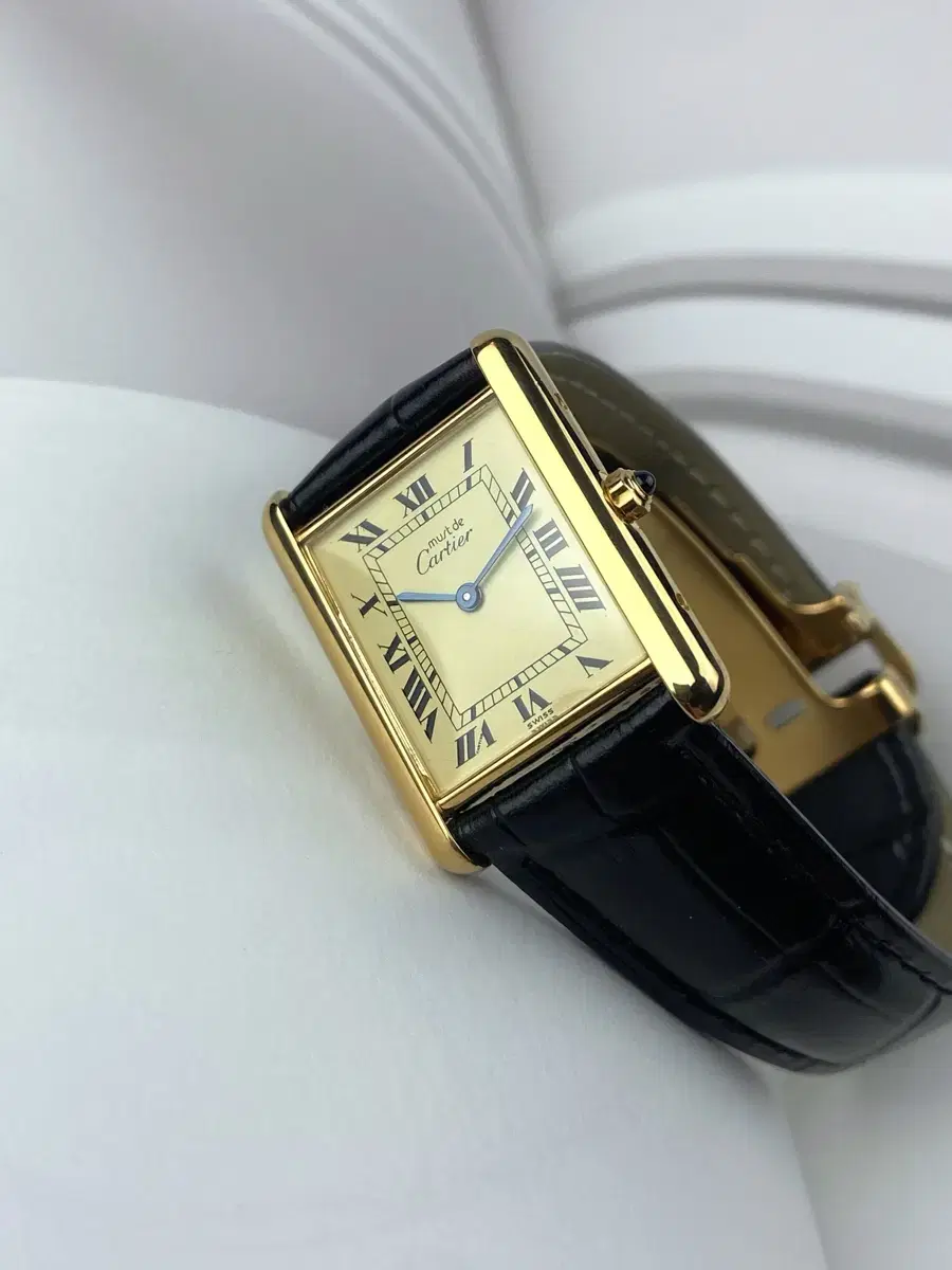 CARTIER must tank LM (D buckle)